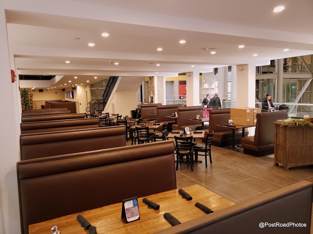 Blu Ale House @ Palisades Center