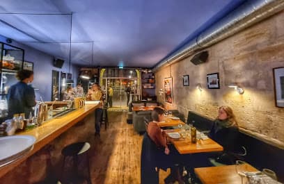 Café Bonart - Delicatessen Bar Bistrot