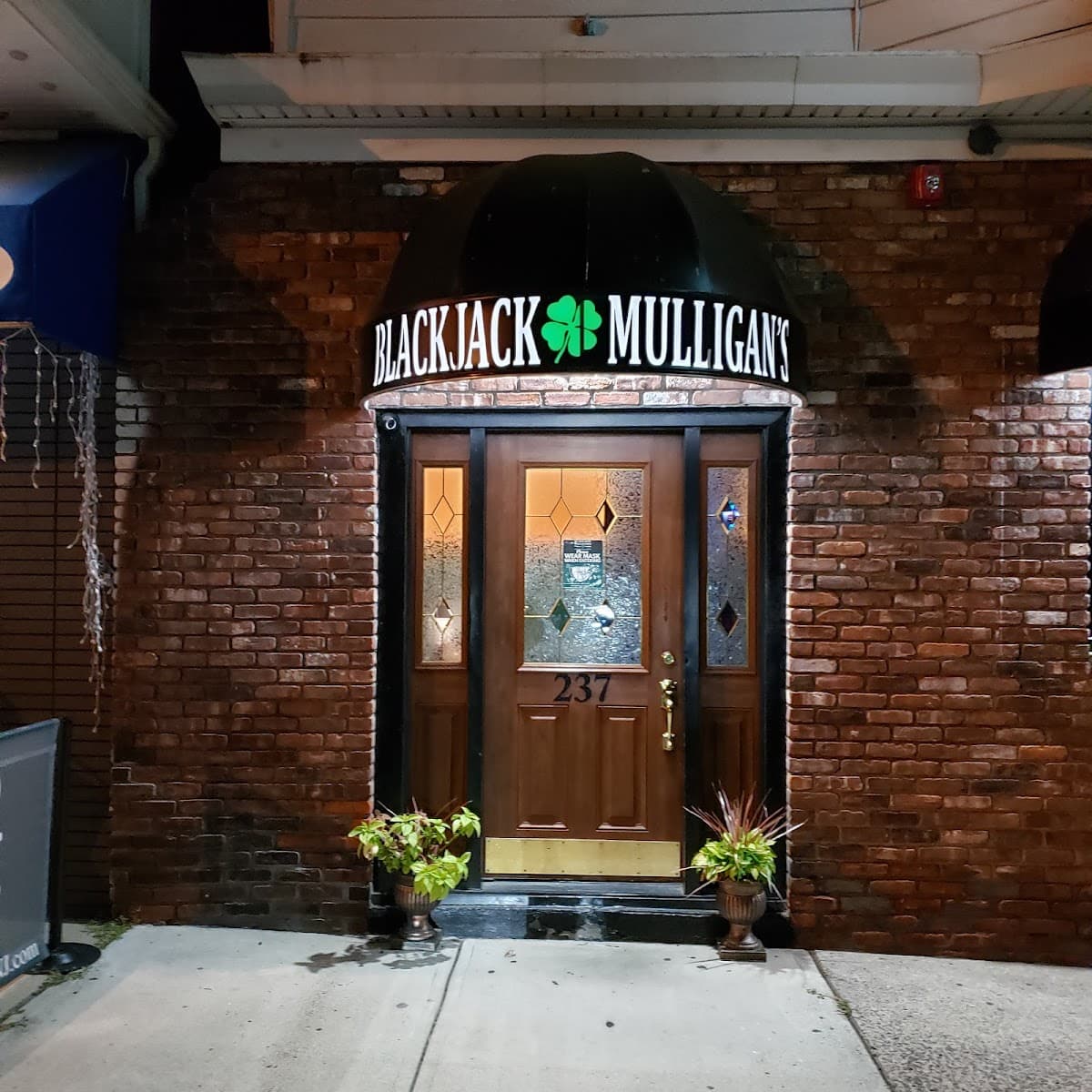 Blackjack Mulligans Public House