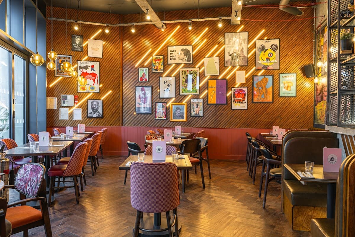 Leadbelly's Bar & Kitchen