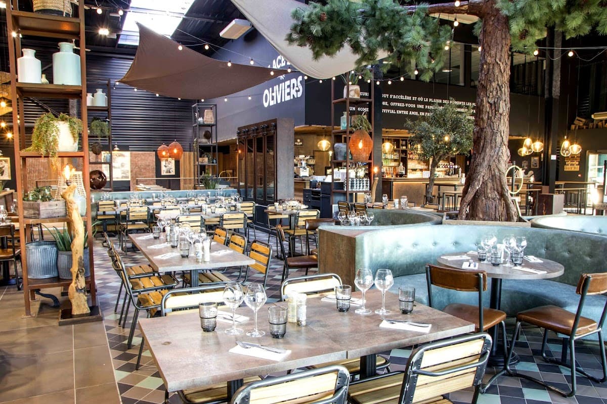 Place des Oliviers Lesquin