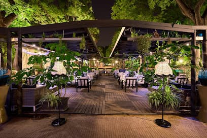 Premier Garden Cocktail Bar