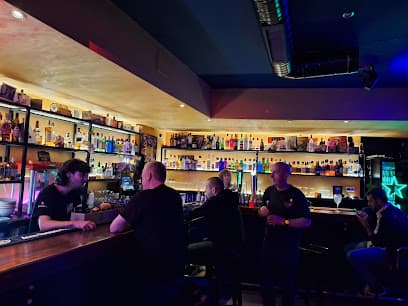 Lady Drama Indie Rock Bar