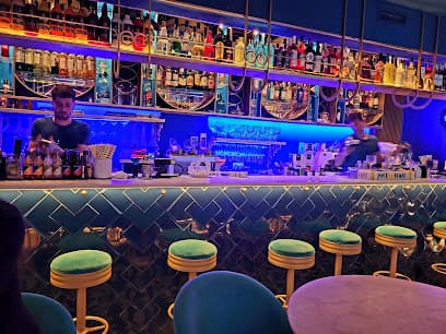 ZAFYRO Cocktail Experience