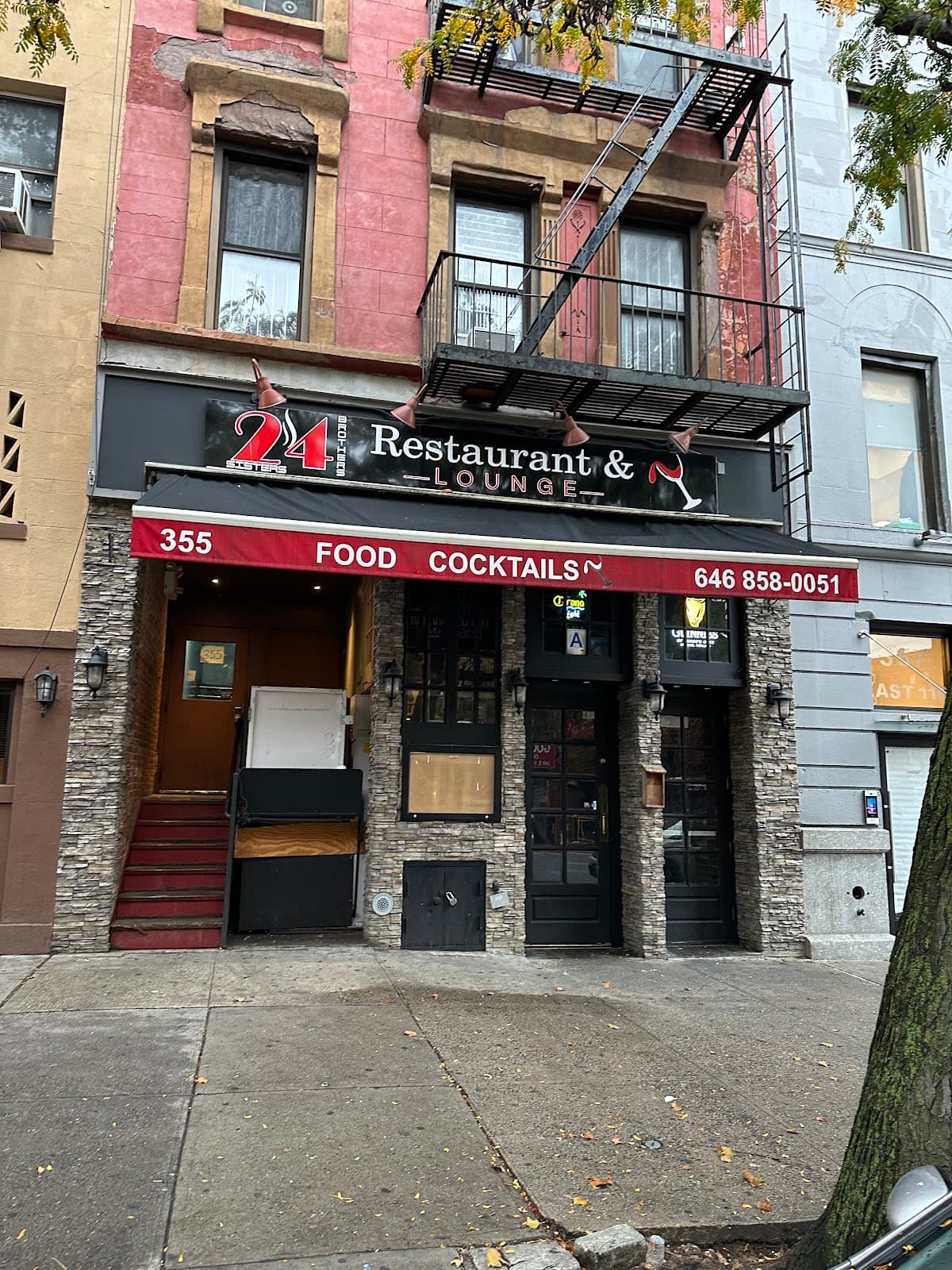 2 Sisters 4 Brothers Restaurant And Lounge