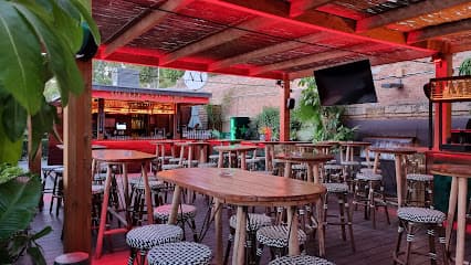 Muelle New York - Sevilla