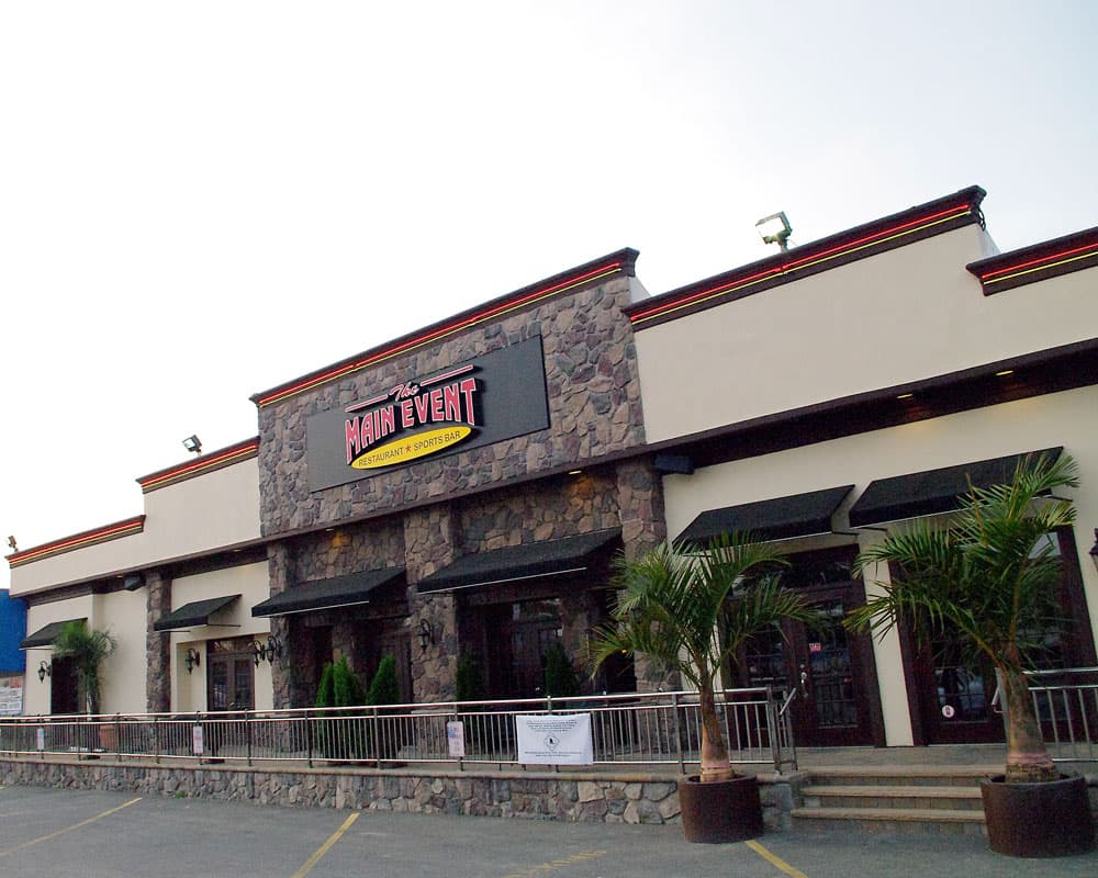 Main Event Farmingdale