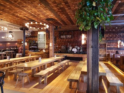 Albert's Schloss - Manchester