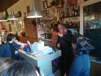 Bar des amis, chez ed