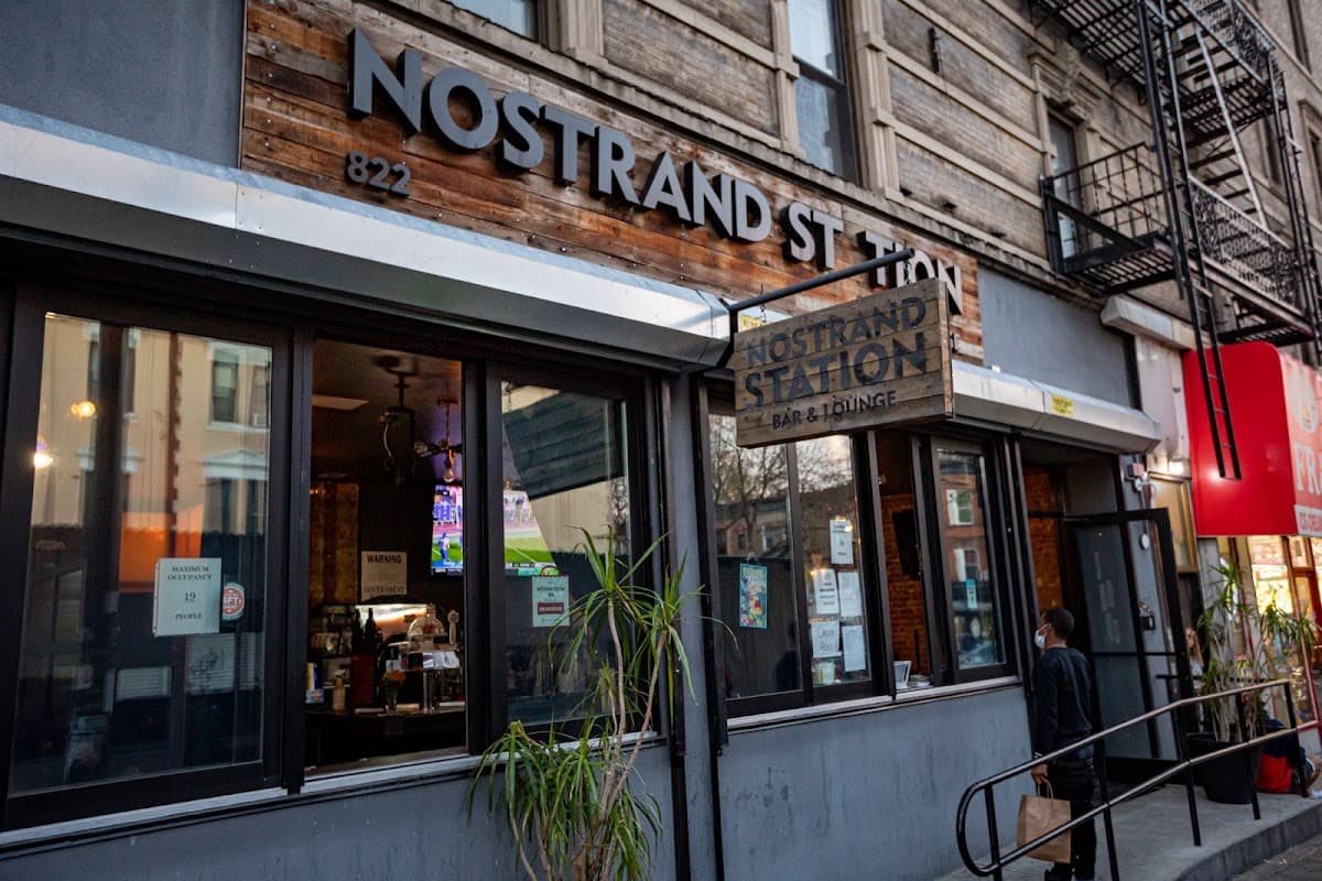 Nostrand Station Bar & Lounge)