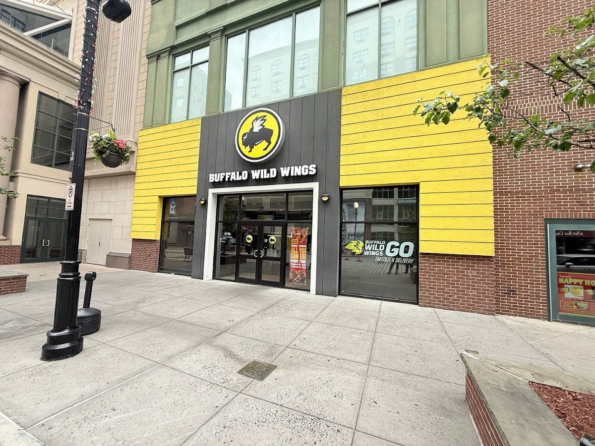 Buffalo Wild Wings @ New Rochelle, Ny