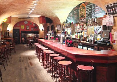 The Houses of Parliament English Pub, Bordeaux