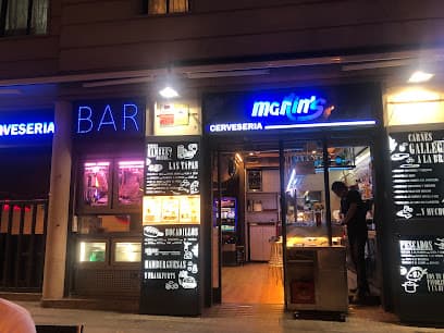 Martin's Bar
